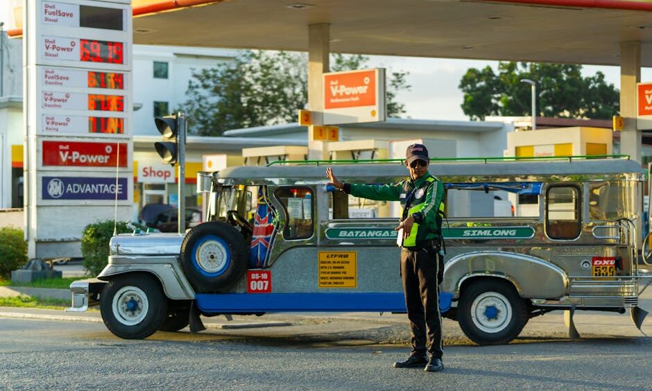 Retail fuel price hike ‘inevitable’ if global oil pressures persist: BPCL’s Director HR – The Economic Times