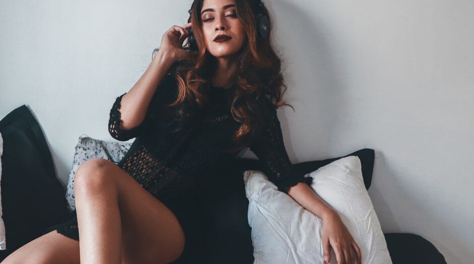 ‘Peddi’ actress Janhvi Kapoor’s picture in nightsuit with a cheeky caption goes viral: ‘If lost, please r – The Times of India