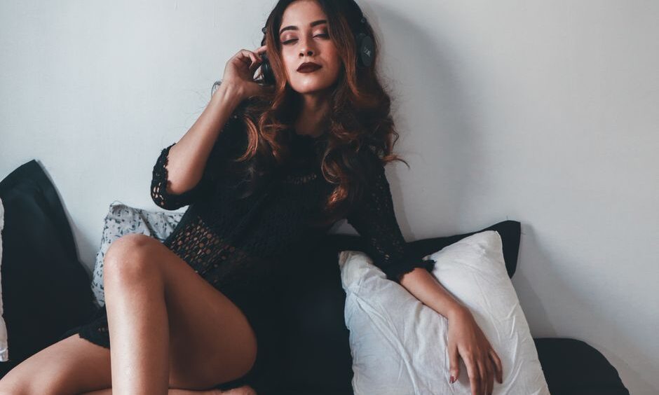 ‘Peddi’ actress Janhvi Kapoor’s picture in nightsuit with a cheeky caption goes viral: ‘If lost, please r – The Times of India