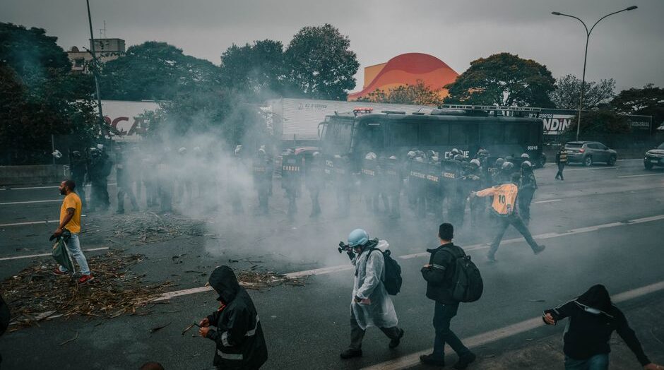 Can’t have sabka vishwas with tear gas and lathi – The Indian Express
