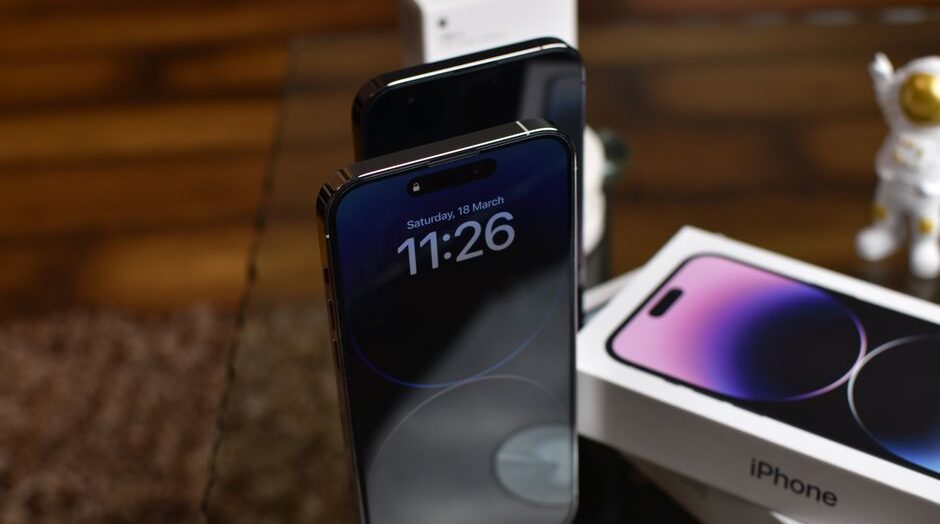 Apple Downgraded To Hold Amid iPhone 18 Pro Price Warning – Yahoo Finance UK
