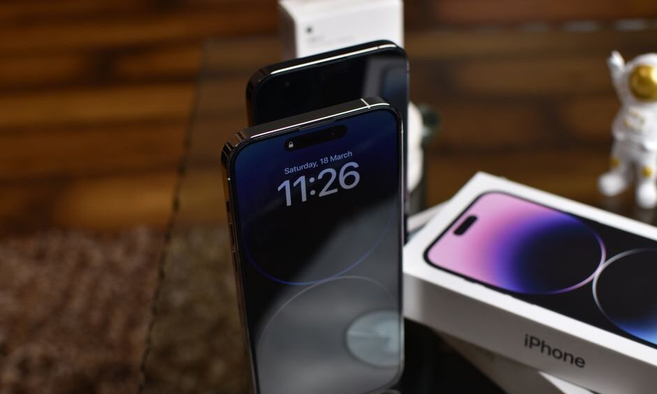 Apple Downgraded To Hold Amid iPhone 18 Pro Price Warning – Yahoo Finance UK