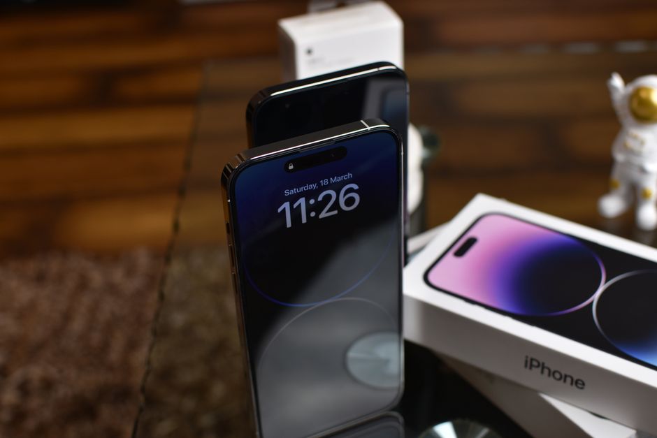 Apple Downgraded To Hold Amid iPhone 18 Pro Price Warning - Yahoo Finance UK
